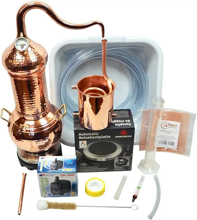 Komplettes Kupfer-Destillen Set von CopperGarden zum ätherische Öle selber herstellen.