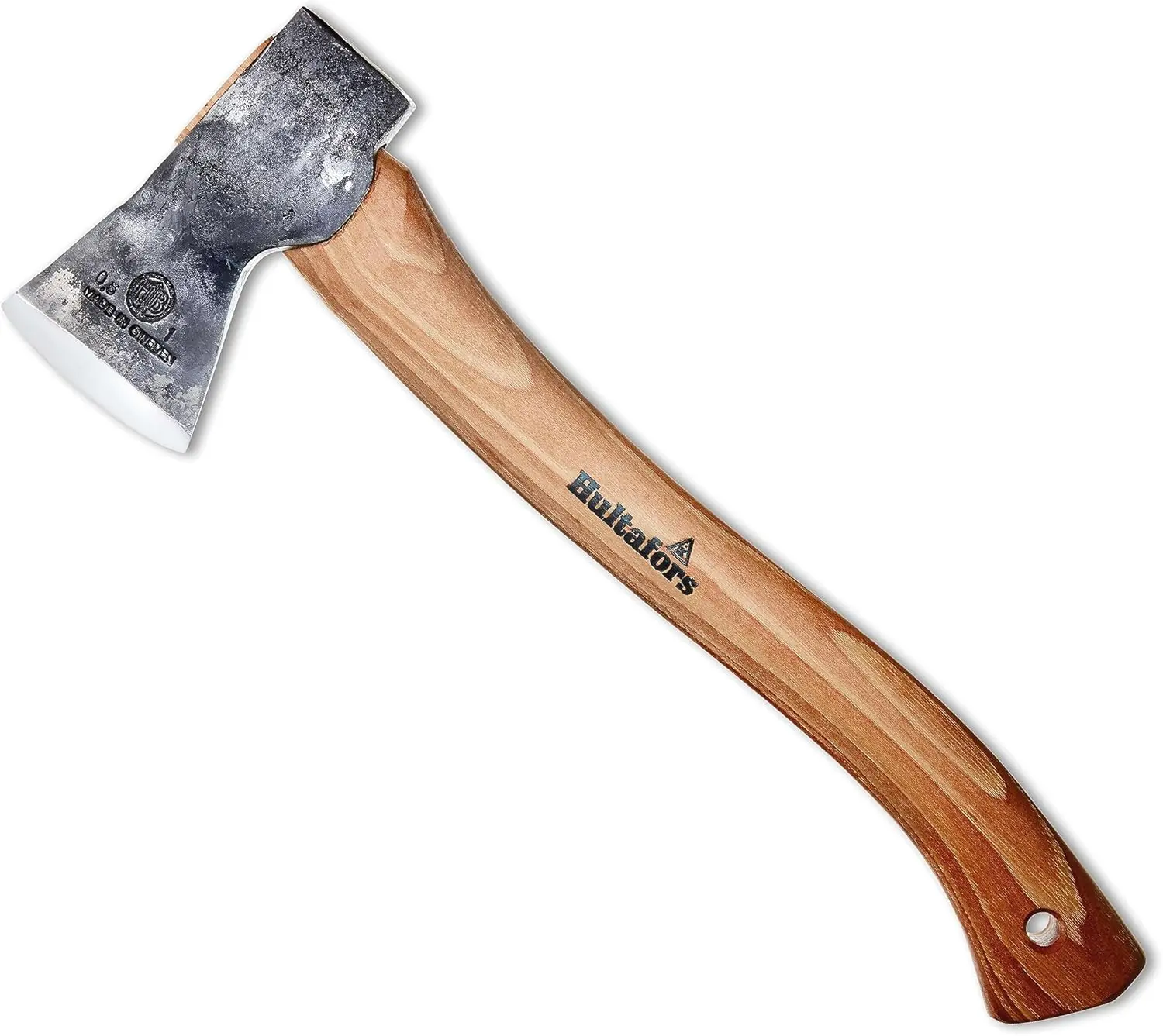 Das handgeschmiedete Hultafors Hultan Trekkingbeil als nachhaltige Bushcraft-Äxte Allrounder für den Wald.
