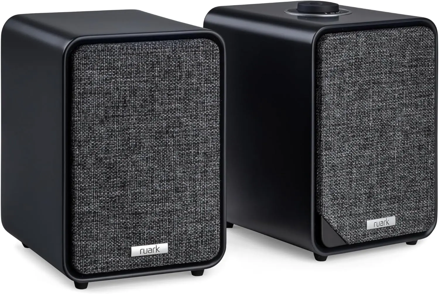 Der Ruark MR1 MK3 Desktop-Lautsprecher im Vergleich als handgefertigtes Audiosystem aus Holz