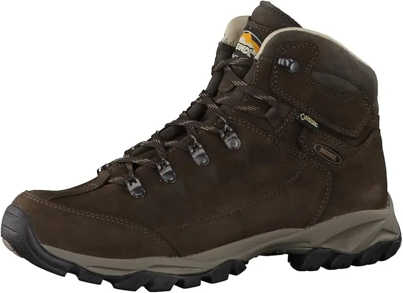Ein fachlicher Vergleich zeigt die Meindl Ohio 2 GTX Wanderschuhe aus hochwertigem Nubukleder als langlebige Lösung