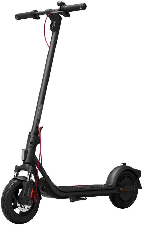 Ein fachlicher Vergleich zeigt den Segway-Ninebot F2 Pro D II als nachhaltige E-Scooter Lösung mit Traktionskontrolle