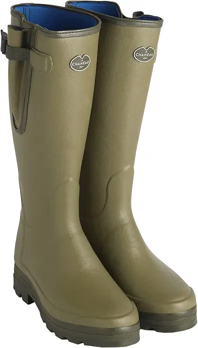 Ein fachlicher Vergleich zeigt Le Chameau Vierzonord als nachhaltige Gummistiefel aus Naturkautschuk Lösung mit Neoprenfutter.