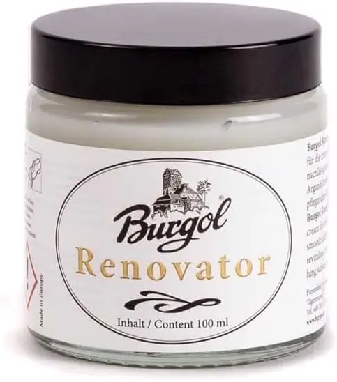 Ein fachlicher Vergleich zeigt Burgol Renovator als nachhaltige Lederpflege Lösung für anspruchsvolle Antikleder.